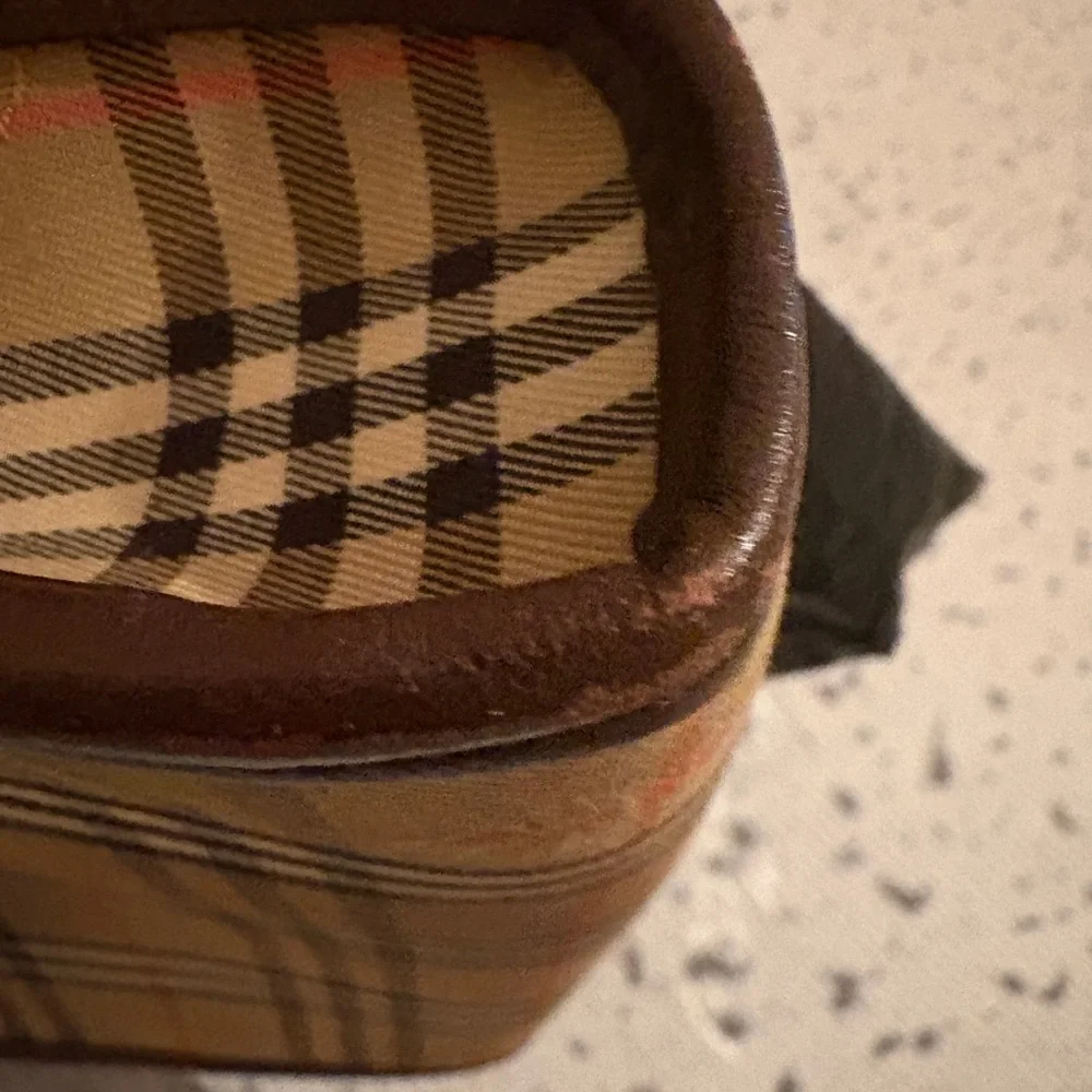Burberry‎ Vintage Nova Check Zip Pouch in Tan and Brown